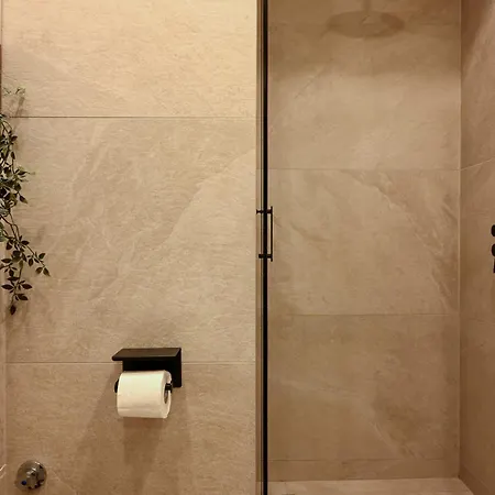 The Signature By Solessa Urban Suite In Ladadika Lejlighed Thessaloníki