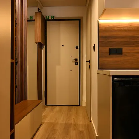 The Signature By Solessa Urban Suite In Ladadika *